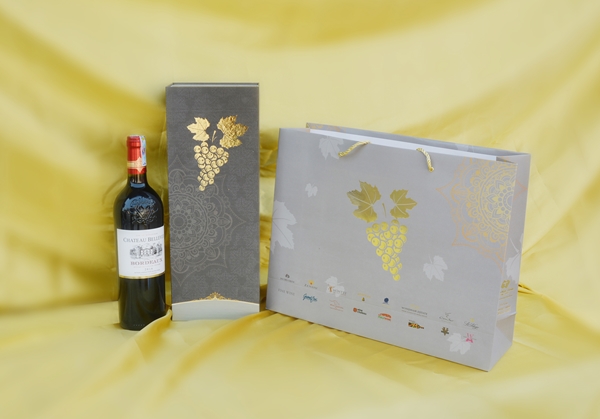Wine packaging box