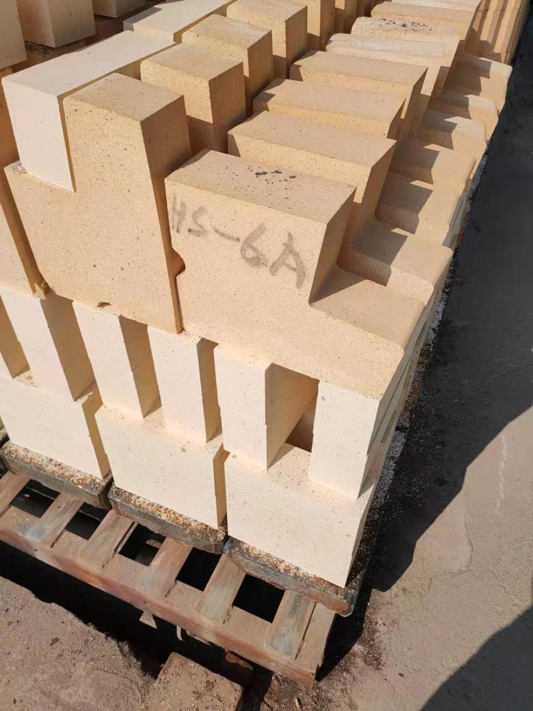 Fireclay brick