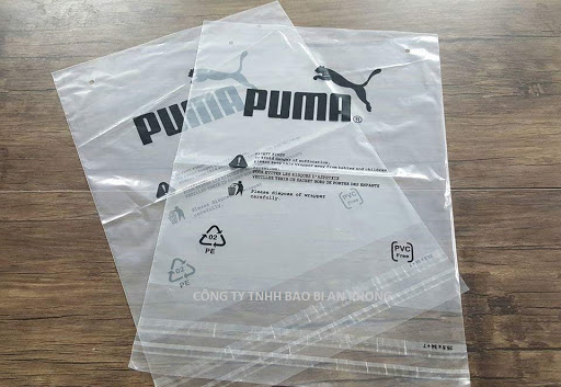 Garment packaging