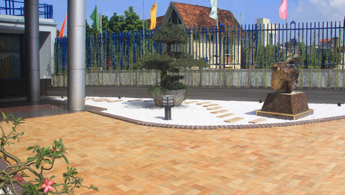 Vietnam construction