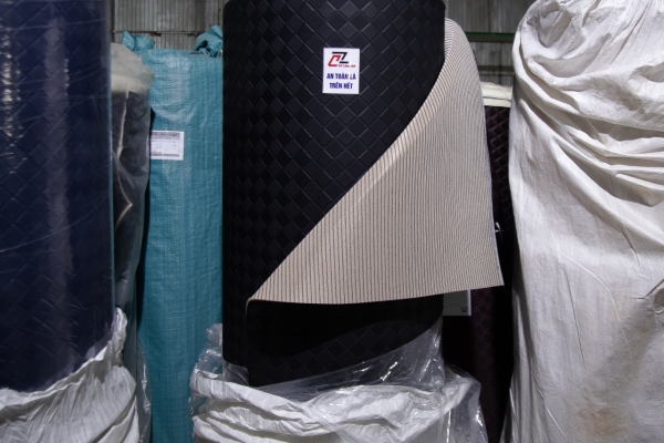 8D leather floor mat & ceiling sheet