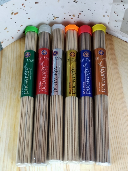 Agarwood incense