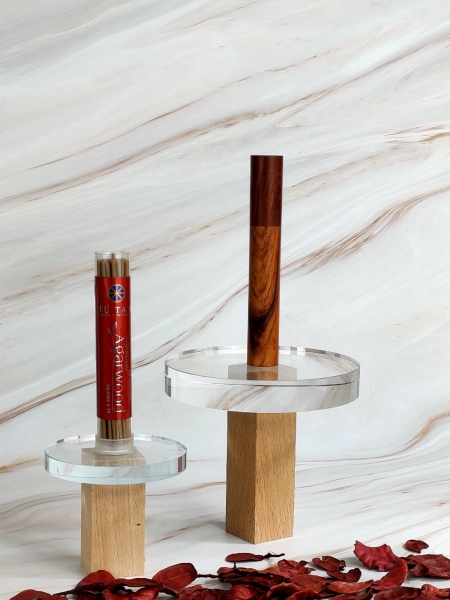 Agarwood incense