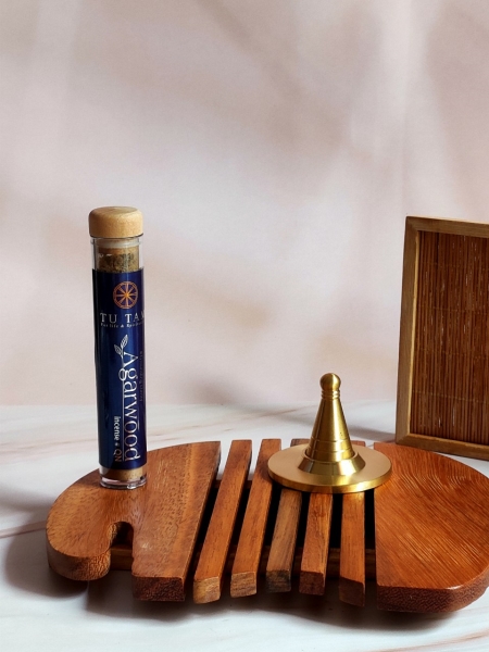 Agarwood incense