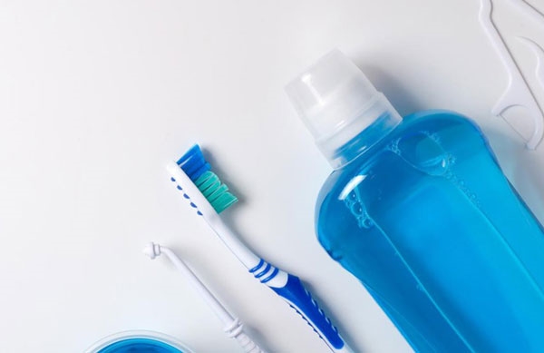 Alcohol free mouthwash
