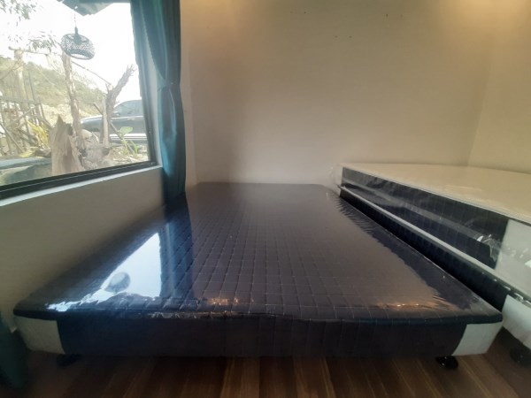Divan bed