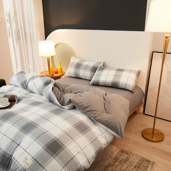 Bedding sets