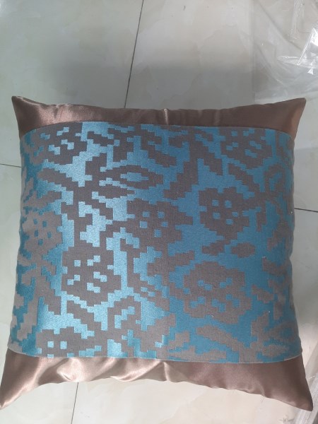 Decorative cloth