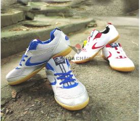 Table tennis shoes