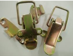 Locking latch