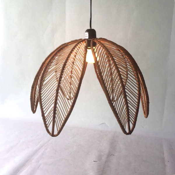 Handwoven lampshade
