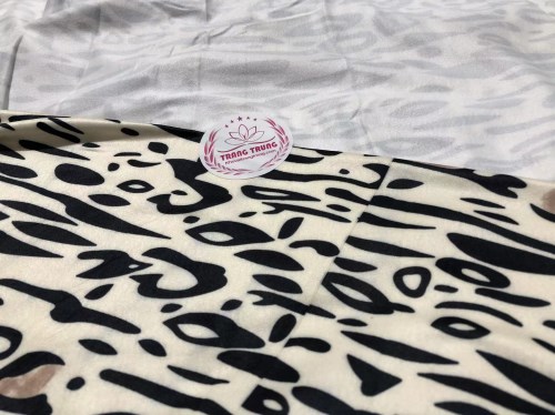 Apparel & fashion fabrics