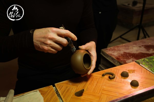 Household ceramic