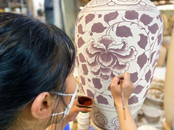 Hand-drawn motif