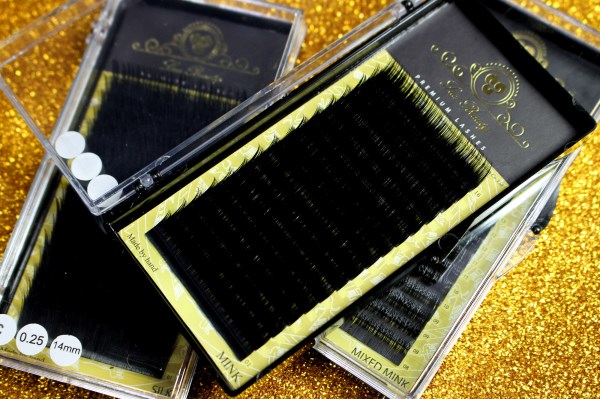 False Eyelashes