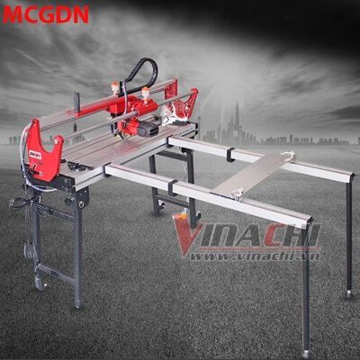 Brick cutting machine