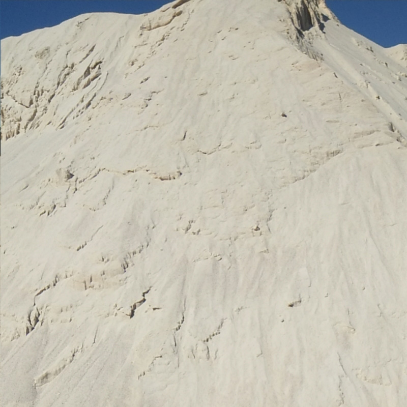 Silica sand