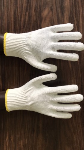 Fiber gloves