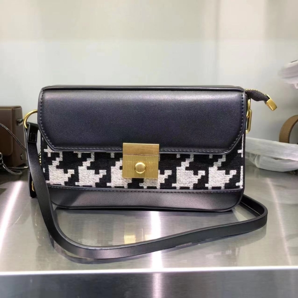 Fashion handbag