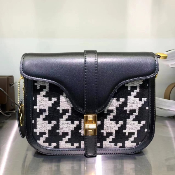 Fashion handbag