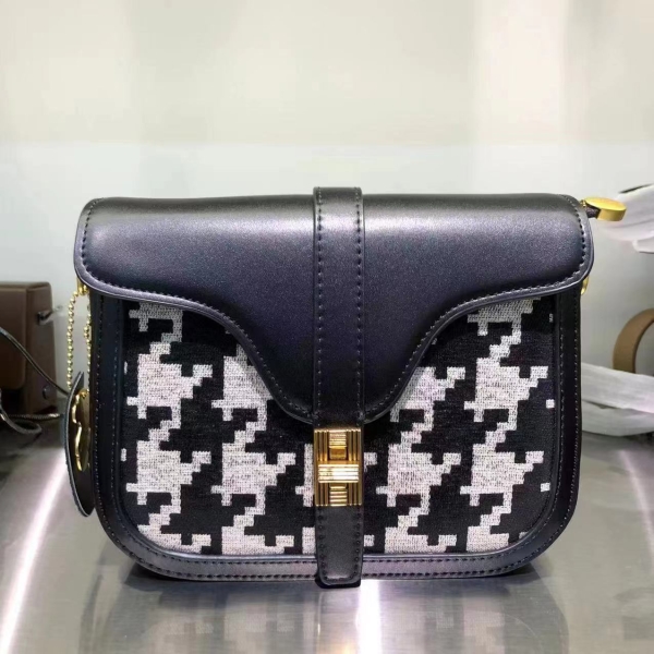 Fashion handbag