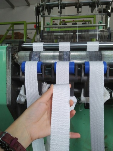 Woven webbing
