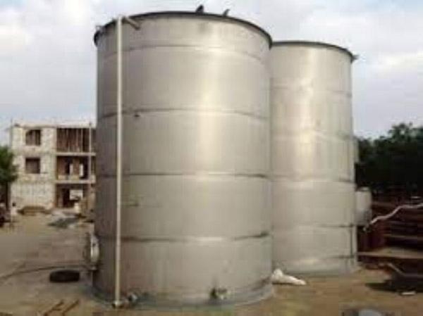 Tank and vessel processing