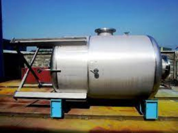 Tank and vessel processing
