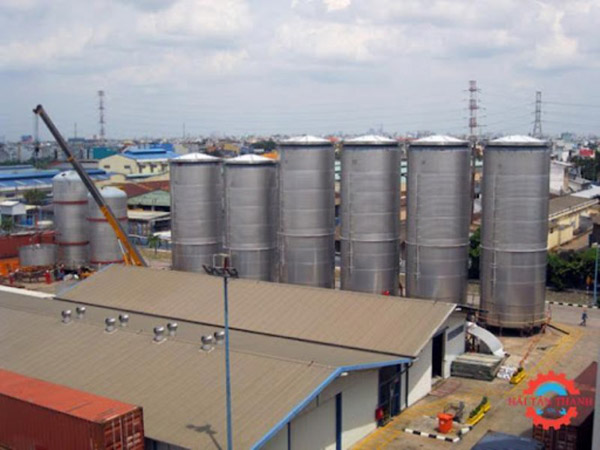 Tank and vessel processing