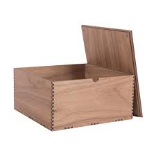 Wooden gift box