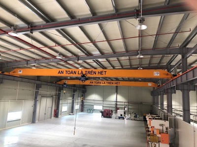 Single-girder bridge crane