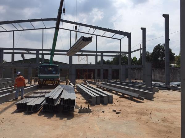 Prefabricated steel factory