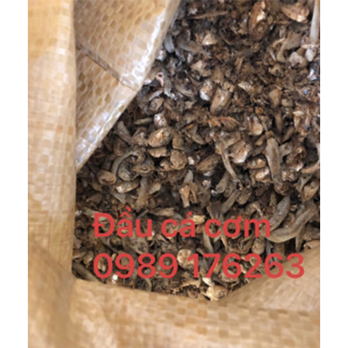 Dried anchovy heads