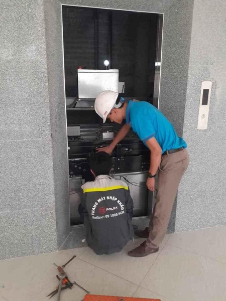 Elevator maintenance