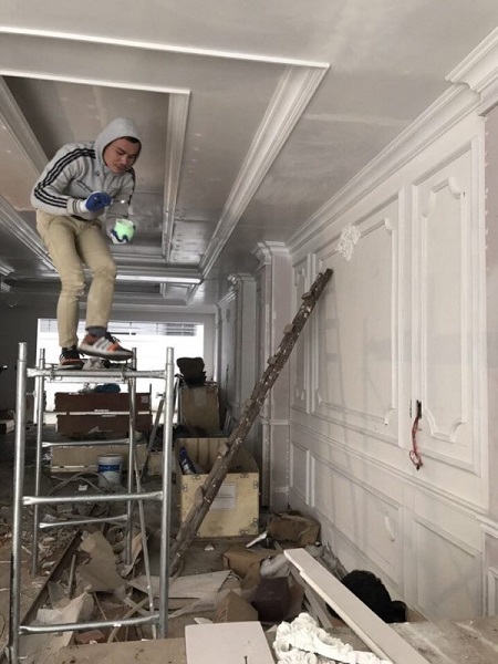 Molding construction