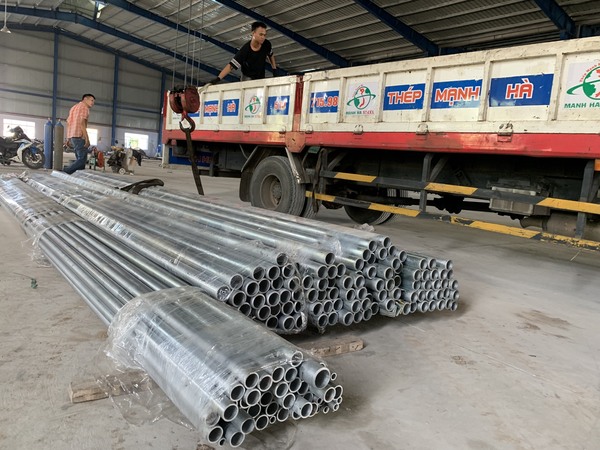 Steel tube