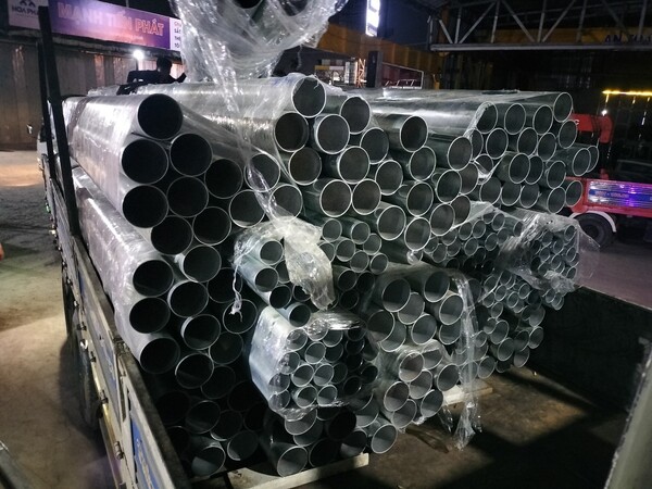 Steel tube