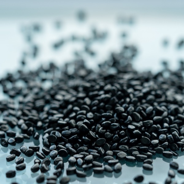 Black masterbatch pellets