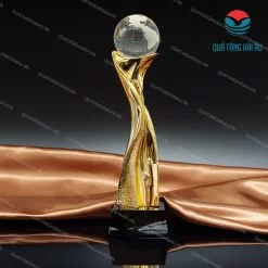 Metal trophy