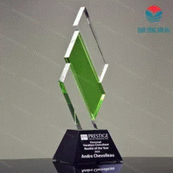 Glass trophy