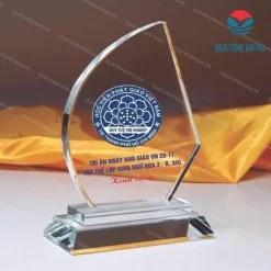 Commemorative affordable plaque