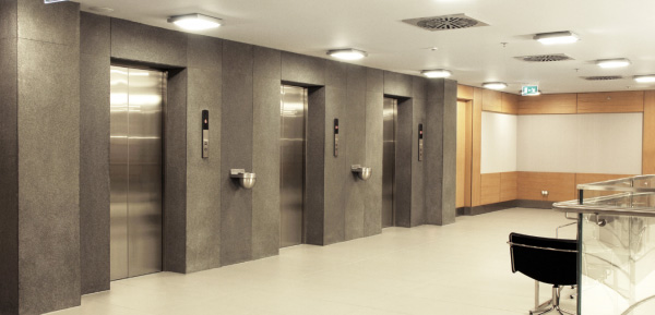 Apartment elevator