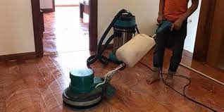 Wood floor polishing service