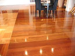 Wood floor polishing service