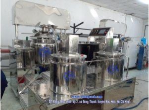 Cosmetic extraction machine