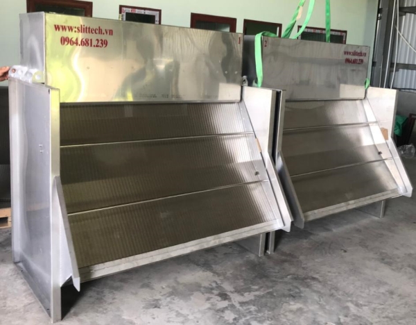 Static fine waste separator