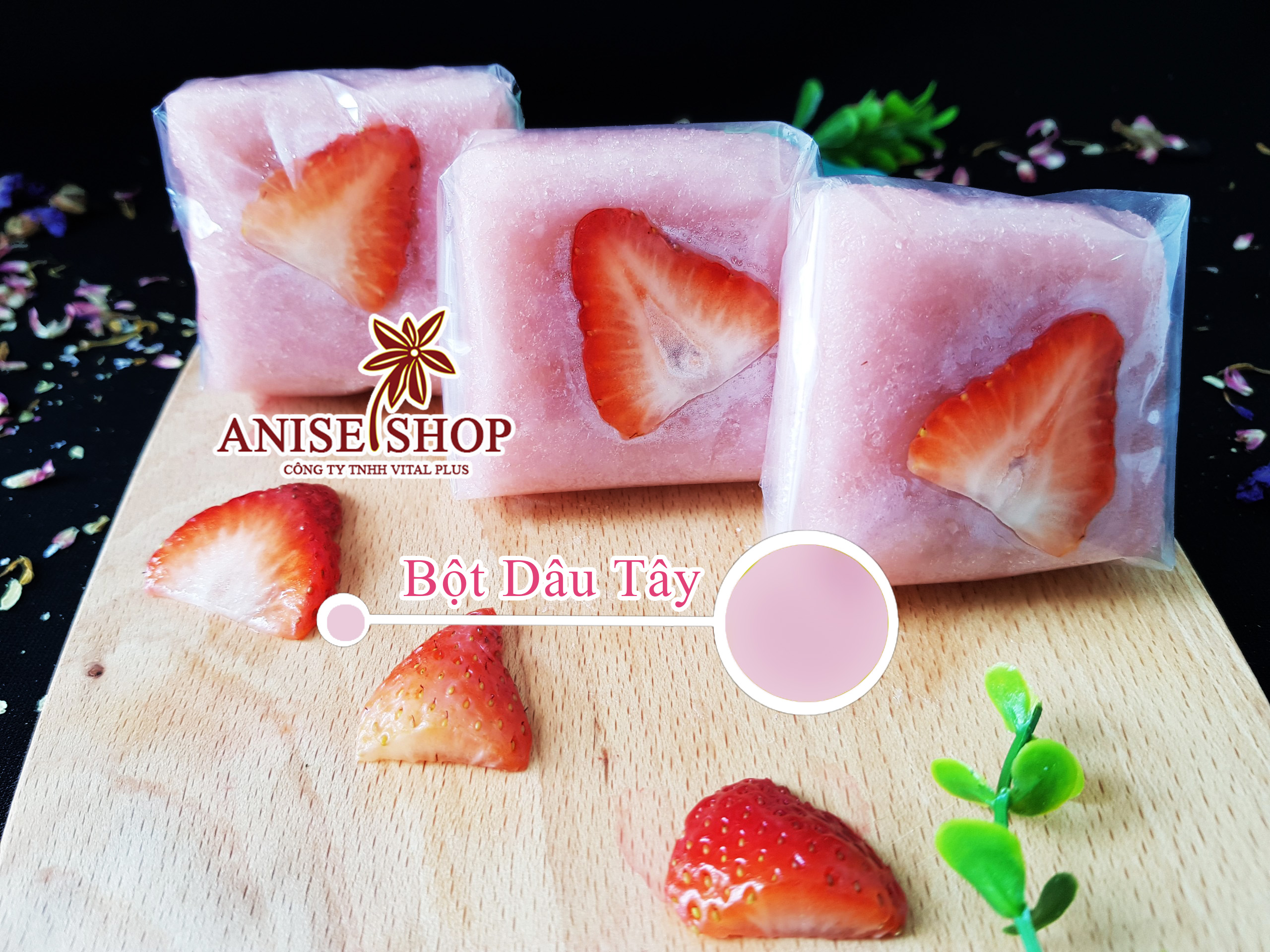 Strawberry powder