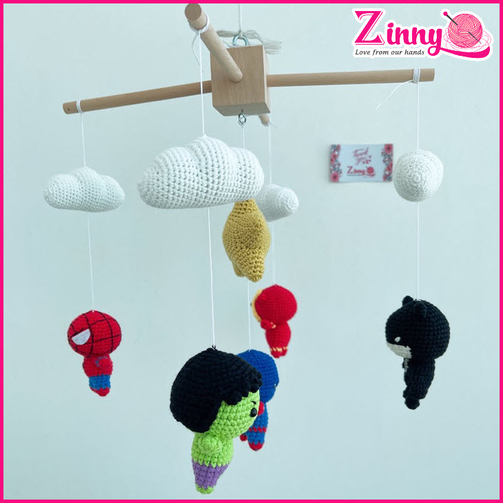 Crochet crib hanger keychain