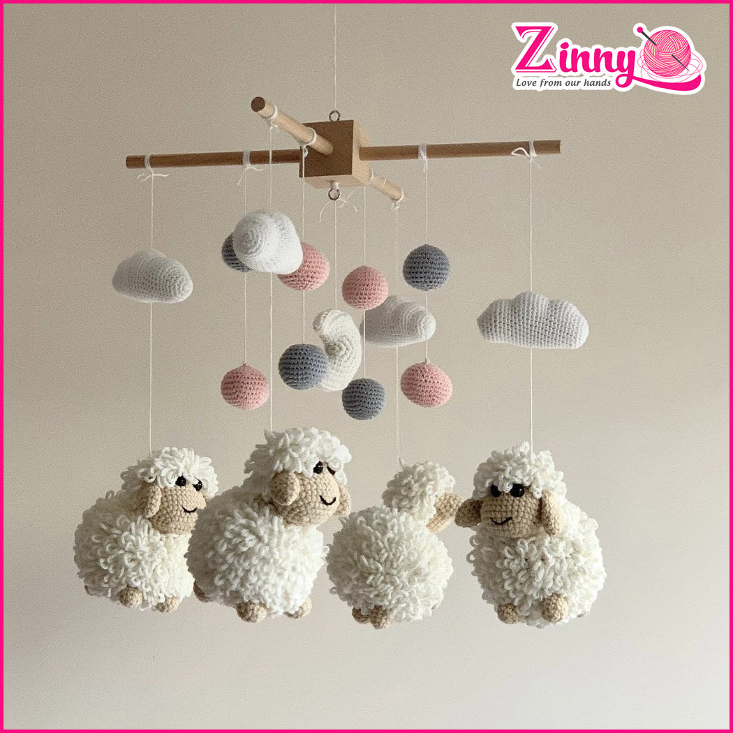 Crochet crib hanger keychain
