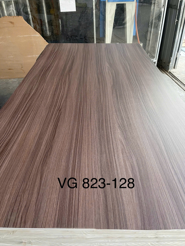 Wood grain plastic board VG 823-128